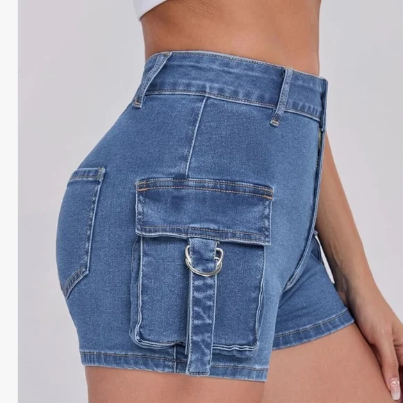 NWT Aotasely Blue Denim Mini Cargo Shorts Size L (12-14) - Picture 3 of 10